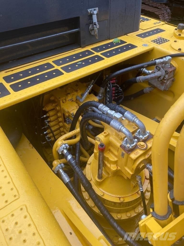 Komatsu PC 400-8 Roomikekskavaatorid