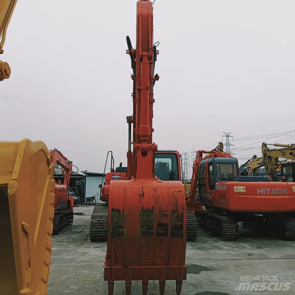 Doosan DX 300 LC Roomikekskavaatorid
