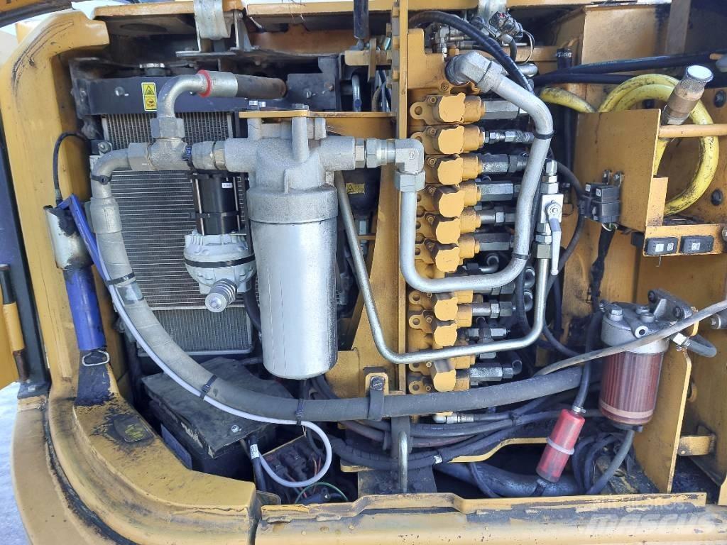 CAT 308E Metsaekskavaatorid