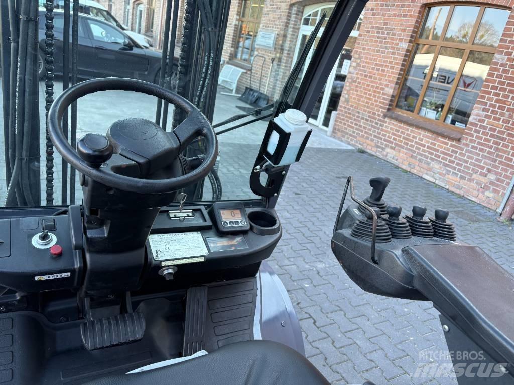 Toyota 06-8FDF30 Diiseltõstukid