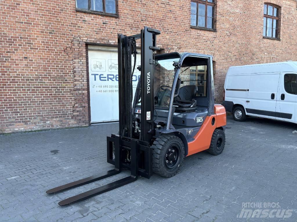 Toyota 06-8FDF30 Diiseltõstukid