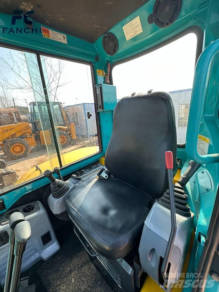 Kubota KX 155 Roomikekskavaatorid