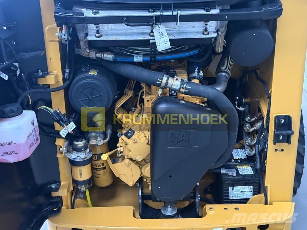 CAT 216 B3 Kompaktlaadurid