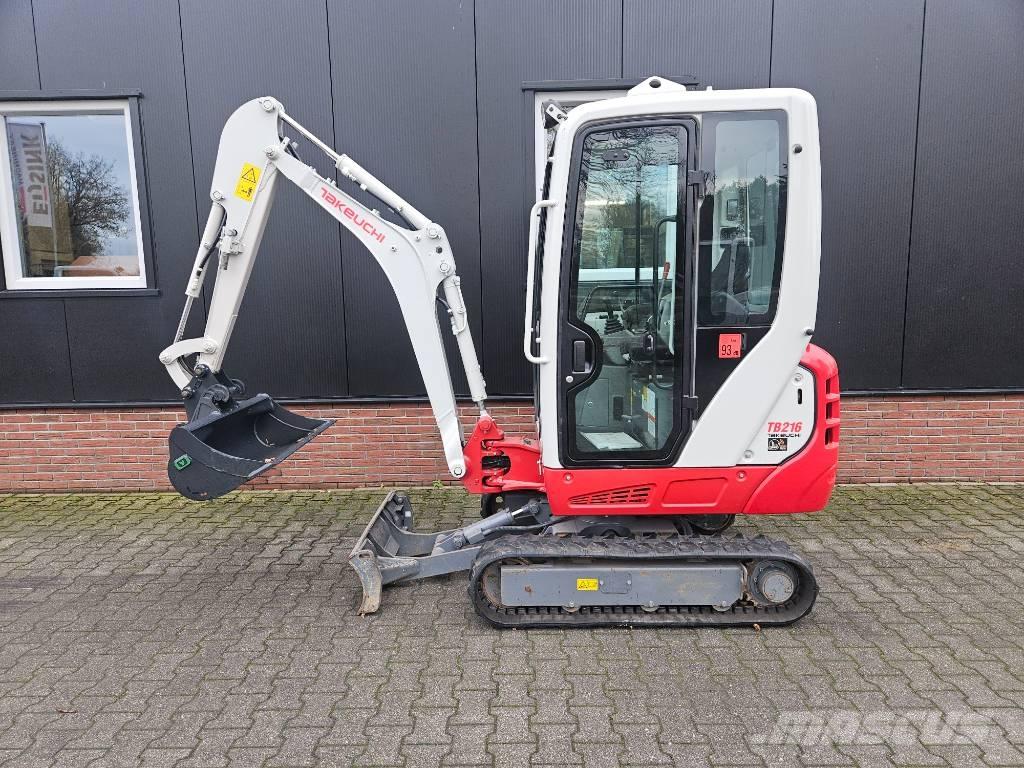 Takeuchi TB216 Miniekskavaatorid < 7 t