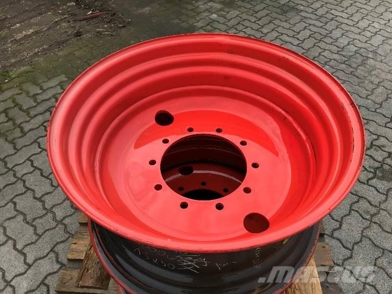  SONSTIGE 15 x 30 Muud põllumajandusmasinad