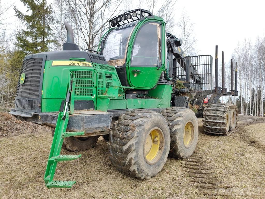 John Deere 1210 G Forwarderid