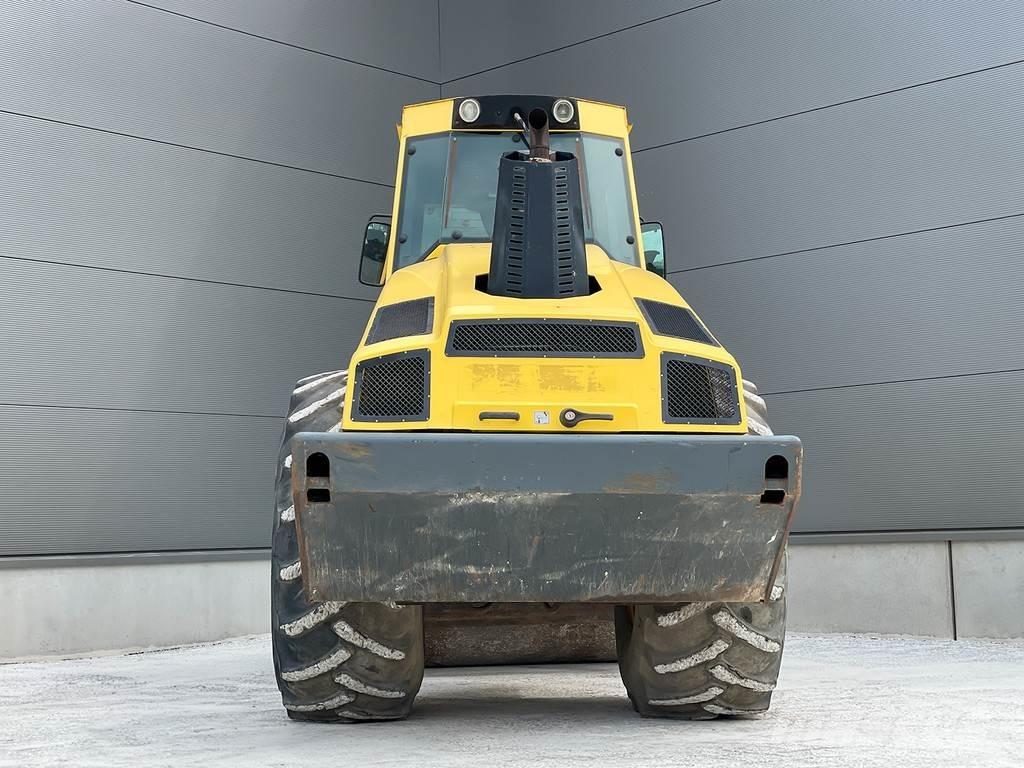 Bomag BW 216 DH-4i Ühe trumliga rullid