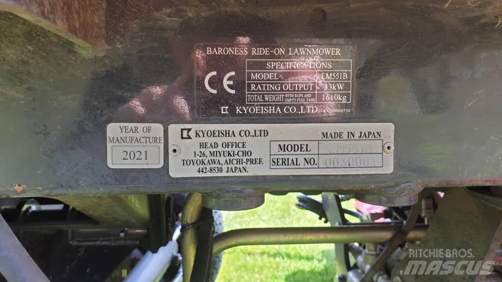 Baroness LM551B Murutraktorid