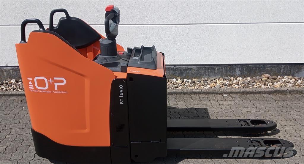 Toyota LPE 250 Järelkäidavad virnastajad