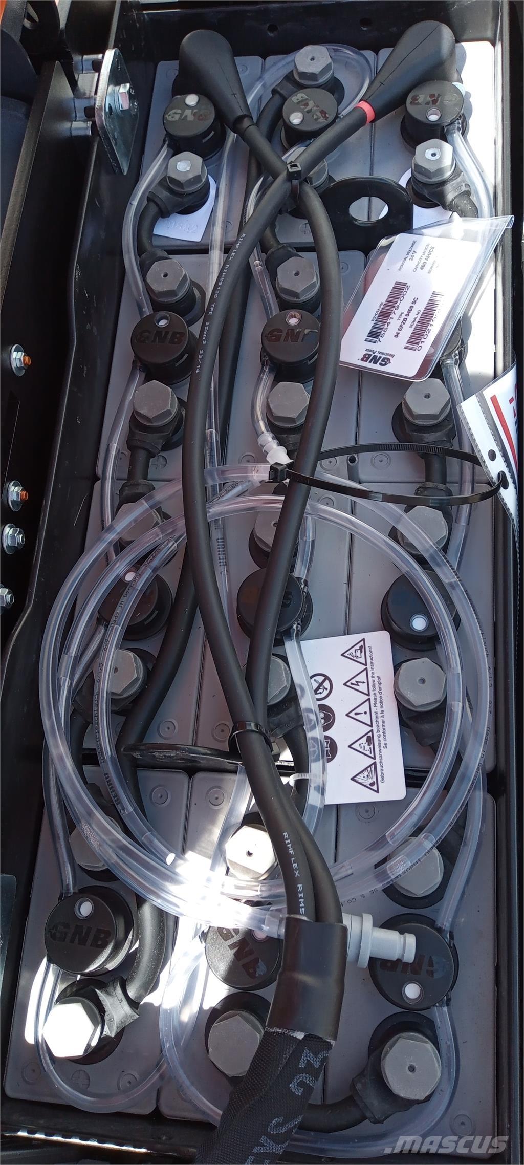 Toyota LPE 250 Järelkäidavad virnastajad