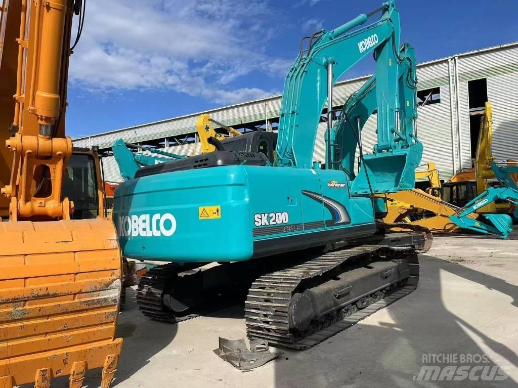 Kobelco SK 200-8 Roomikekskavaatorid