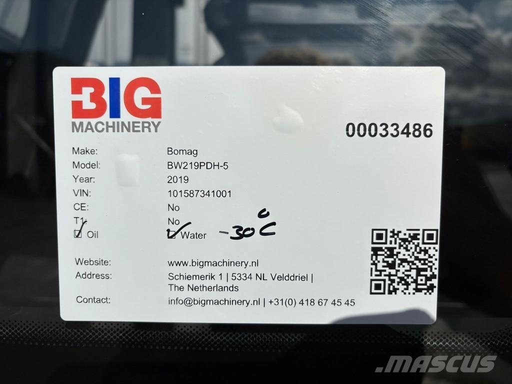 Bomag BW219PDH-5 Ühe trumliga rullid