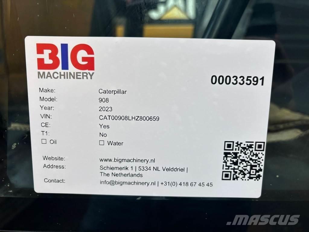 CAT 908 Rataslaadurid