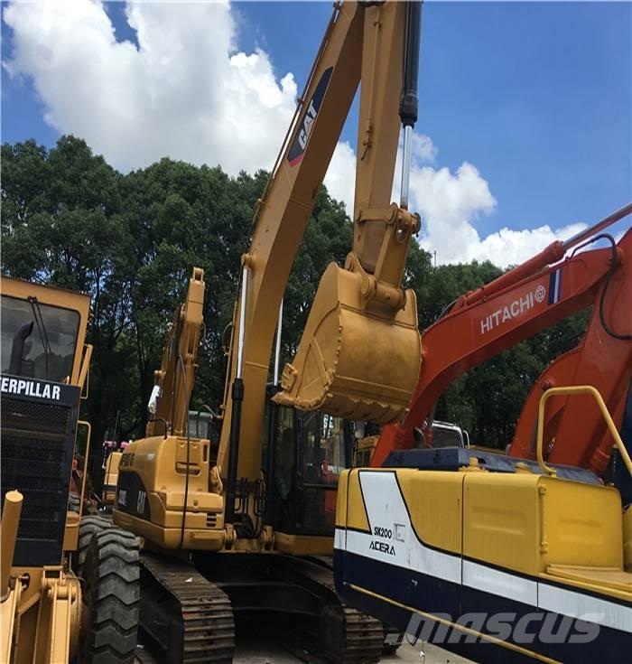 CAT 320 D Roomikekskavaatorid