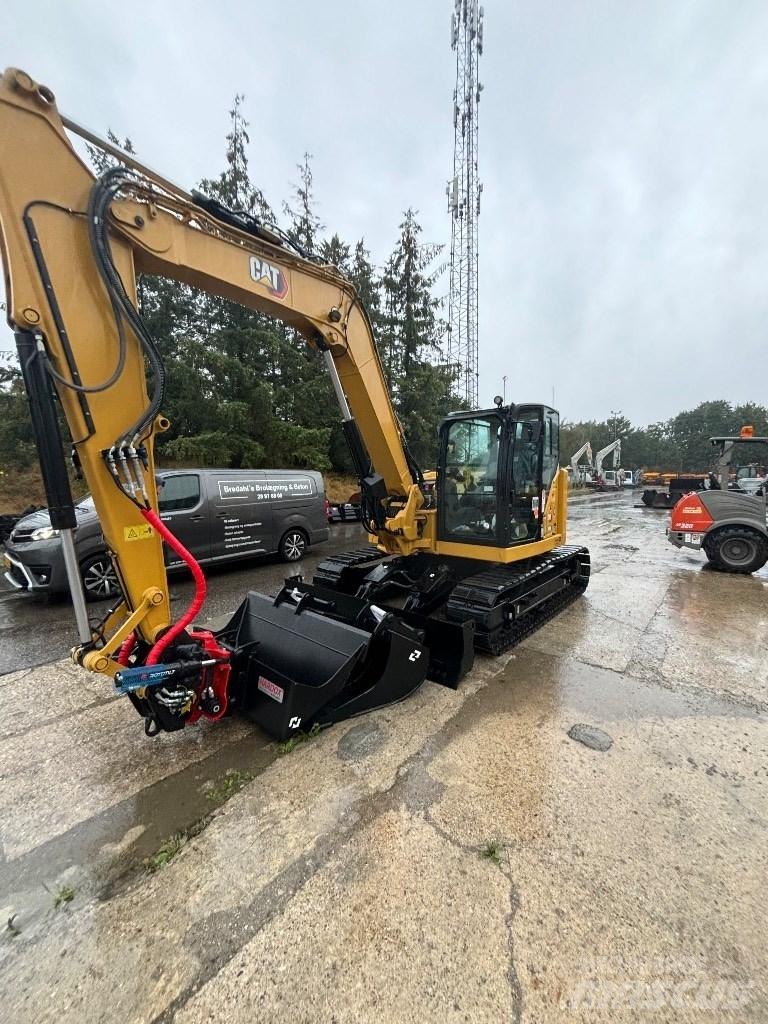 CAT 309 Väikeekskavaatorid 7t-12t