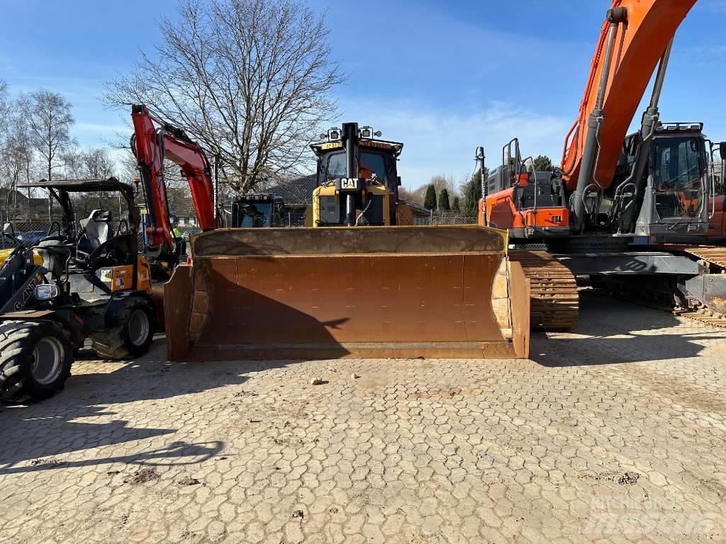 CAT D 7 E LGP Buldooserid