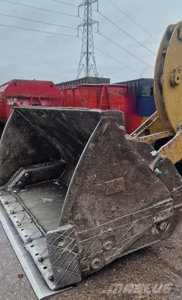 CAT 938 K Rataslaadurid