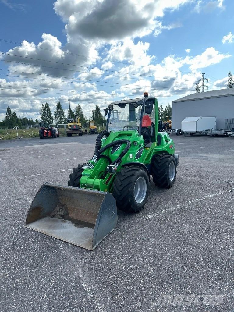 Avant 860 i Väikelaadurid