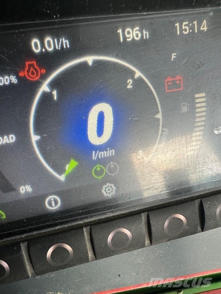 Avant 860 i Väikelaadurid