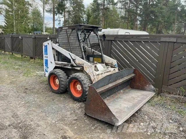 Bobcat 743 Kompaktlaadurid