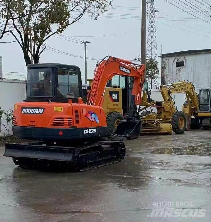Doosan DH 55 Miniekskavaatorid < 7 t