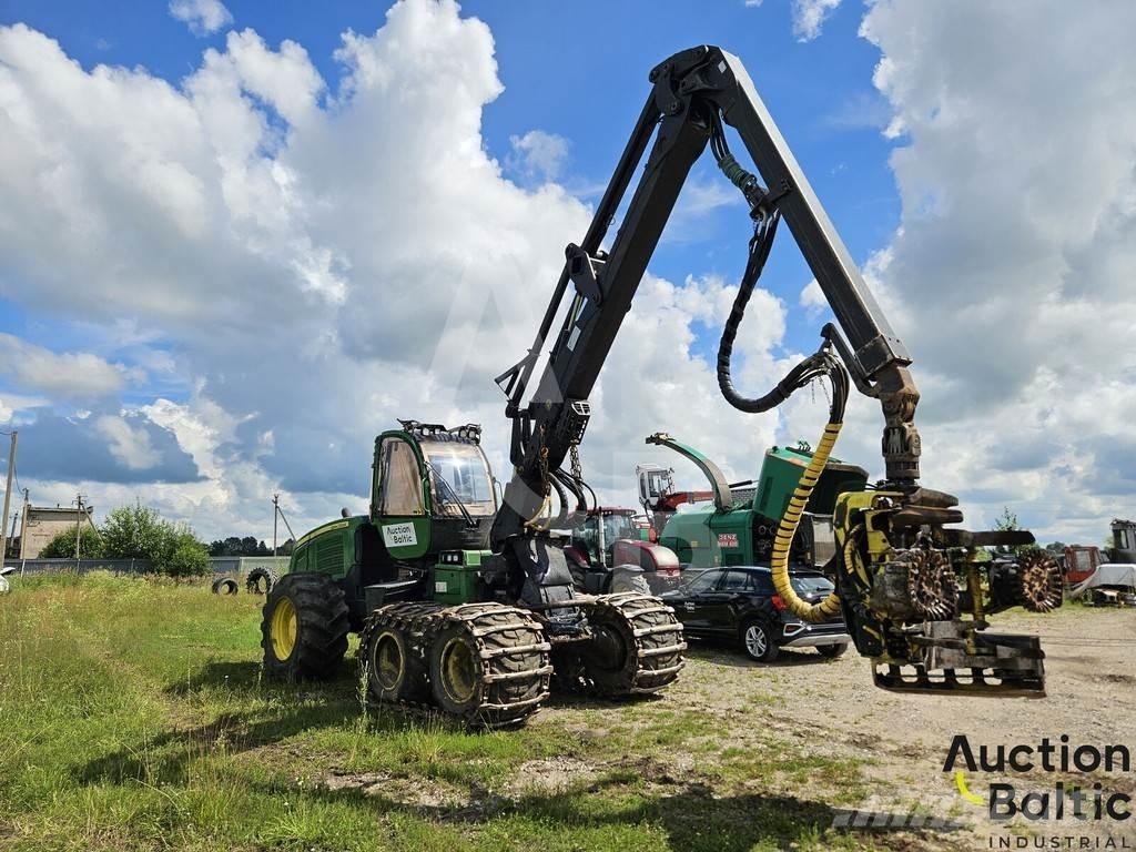 John Deere 1170 E Harvesterid