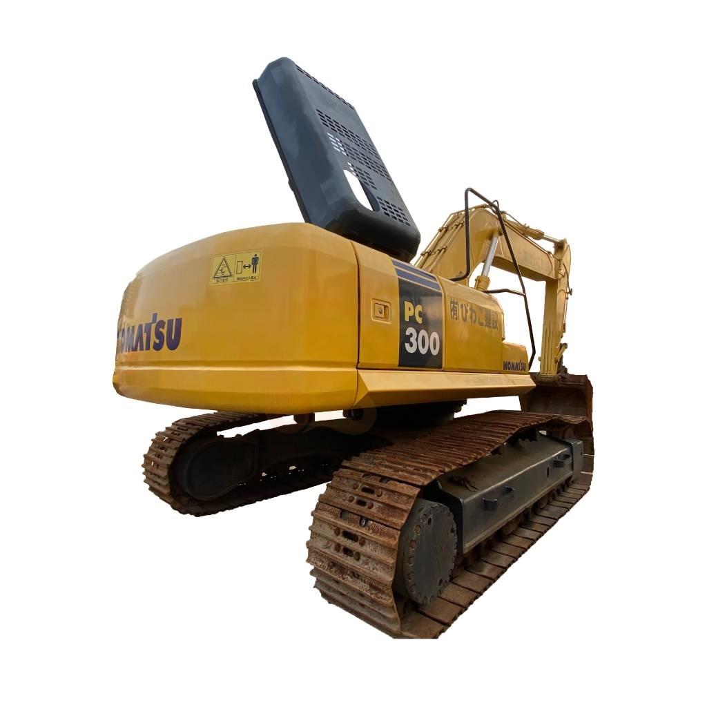 Komatsu PC 270 Roomikekskavaatorid