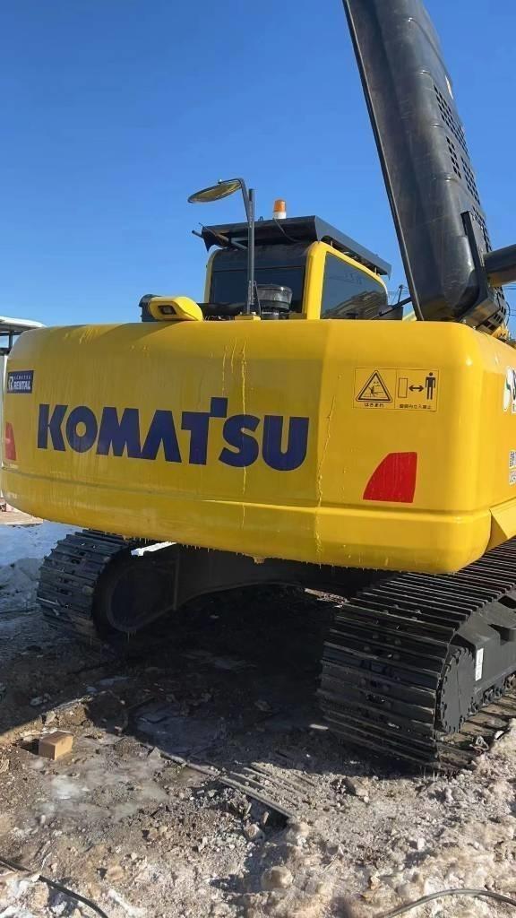 Komatsu PC 220-8 Roomikekskavaatorid