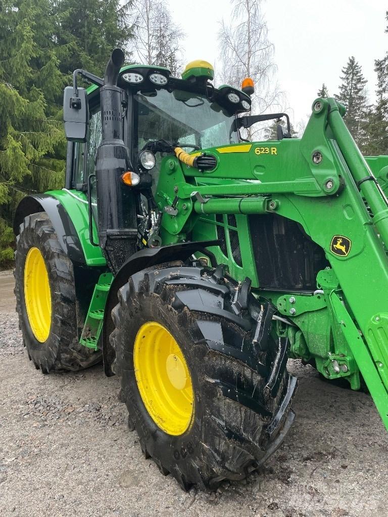 John Deere 6120 M Traktorid