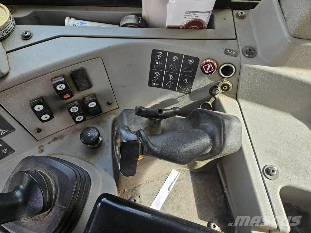 CAT D 8 T Buldooserid