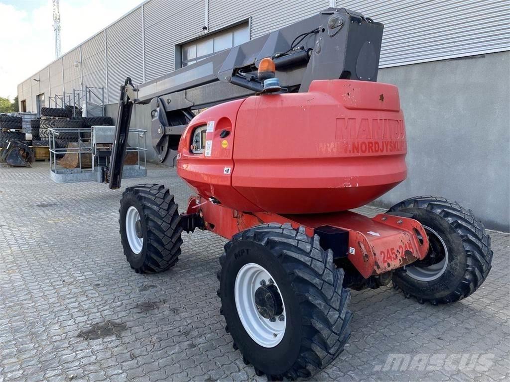 Manitou 200ATJ RC Iseliikuvad poomtõstukid