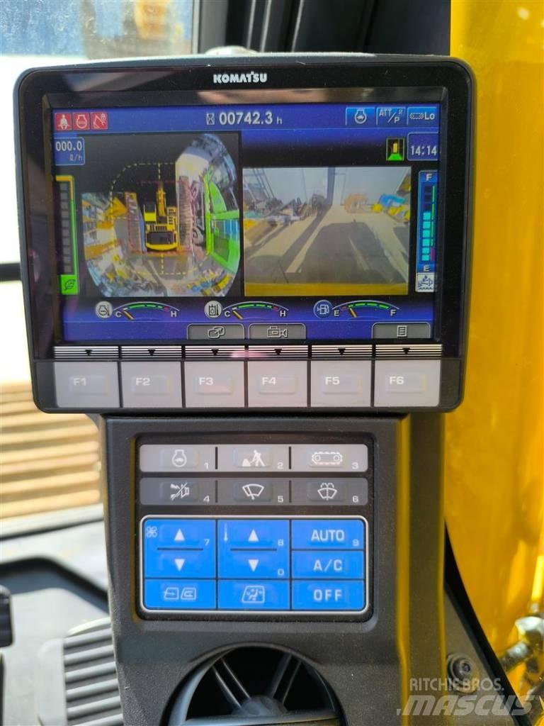 Komatsu PC 170 LC-11 Roomikekskavaatorid