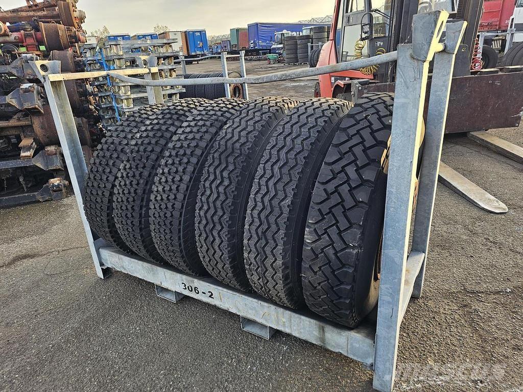  Several 1000 X 20 Raamhaagised