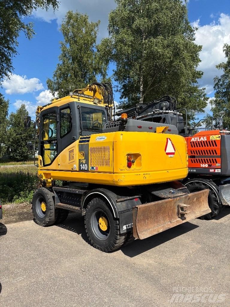 Komatsu PW 140-7 Ratasekskavaatorid