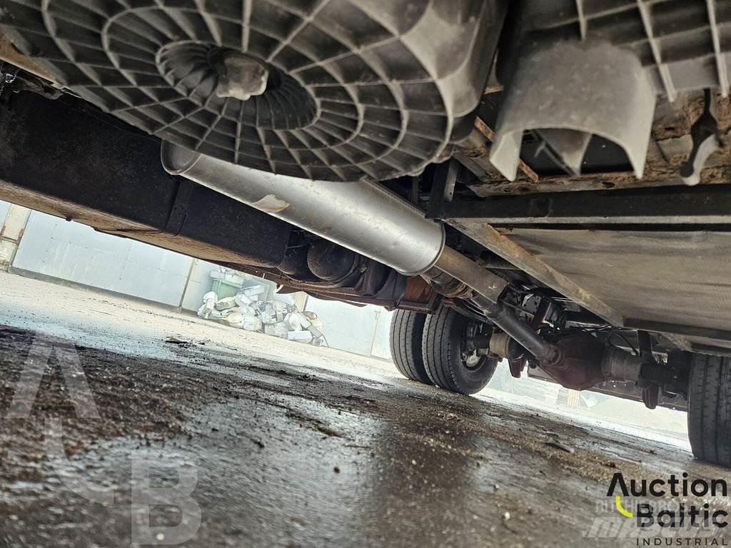 Iveco 75E14 Puksiirid