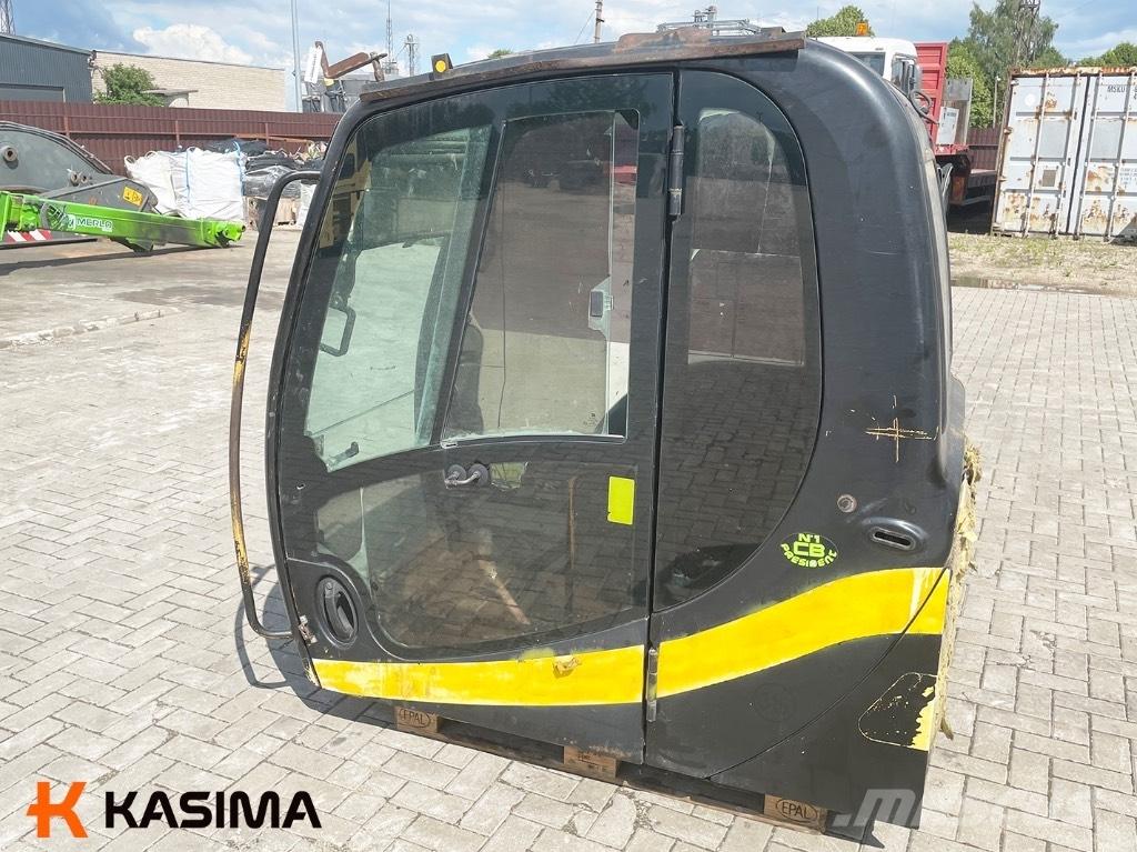 JCB JS130 Cabin Kabiinid