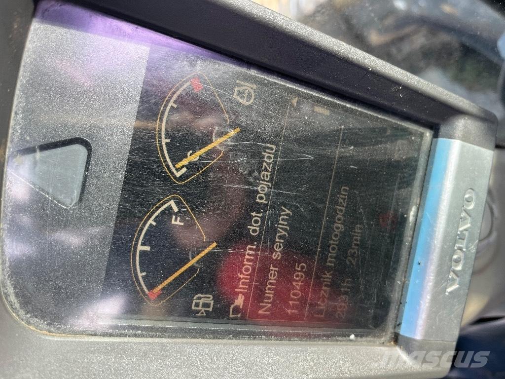 Volvo EC 240 C L Roomikekskavaatorid