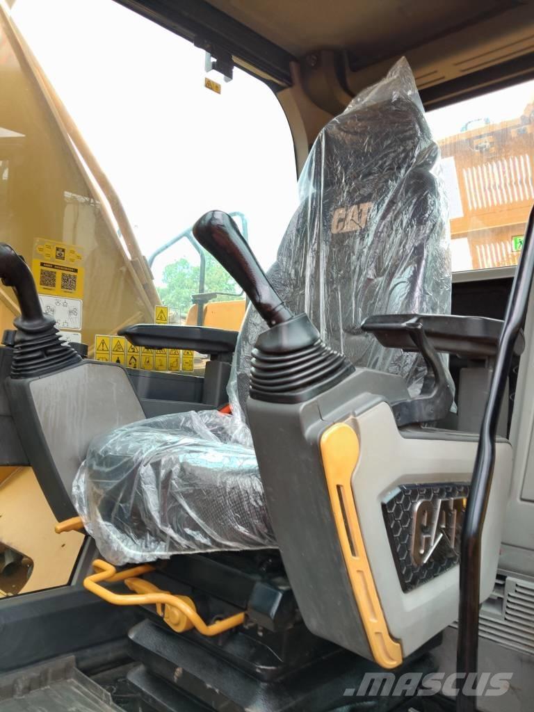 CAT 330 GC Roomikekskavaatorid