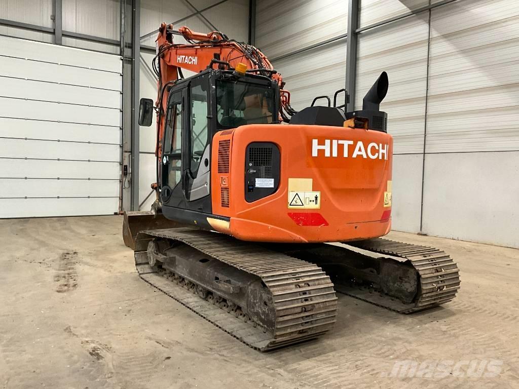 Hitachi ZX 135 US-6 Roomikekskavaatorid