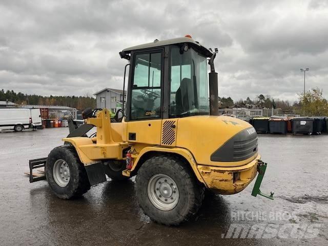 Volvo L30B-Z/S Rataslaadurid