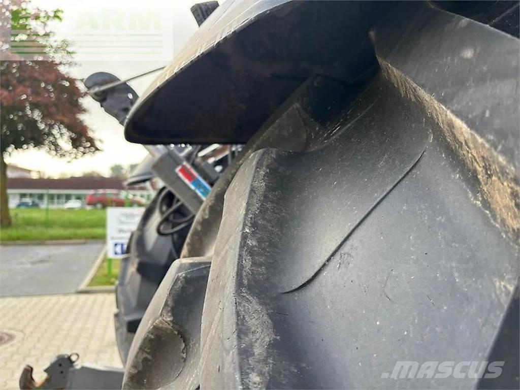 Valtra q265 Traktorid