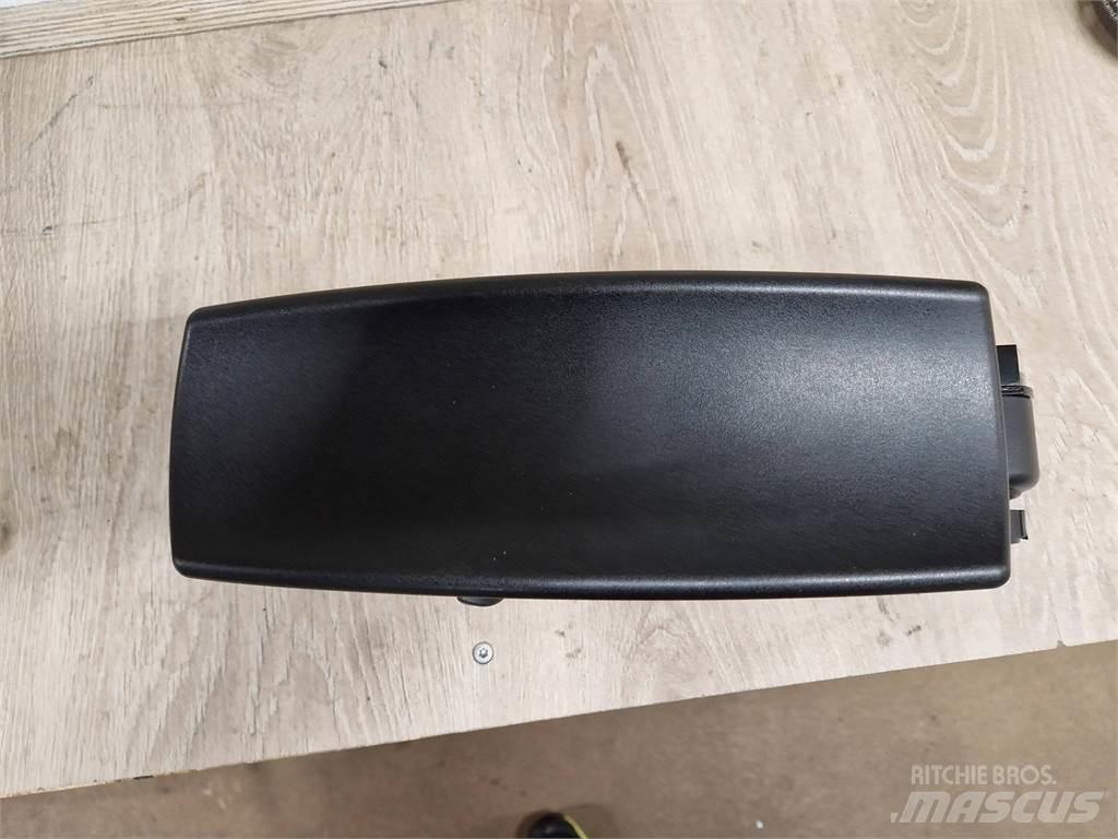Eco Log B7033578 Kabiinid