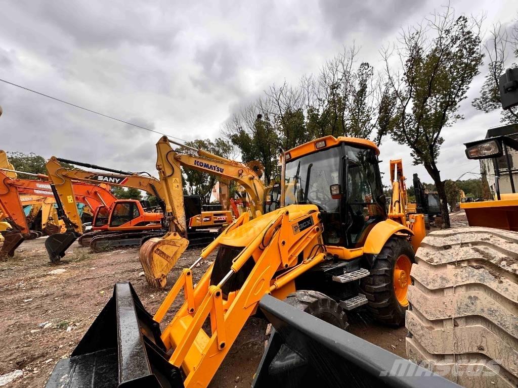 JCB 3 CX Ekskavaatorlaadurid