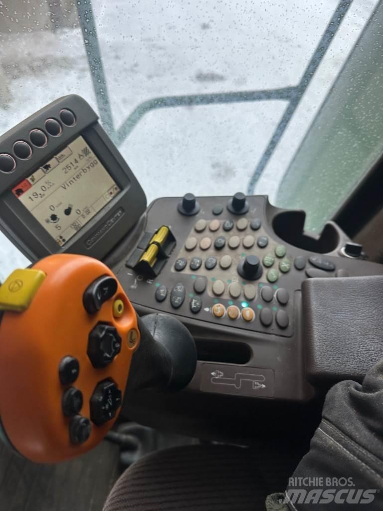 John Deere T550 Teraviljakombainid