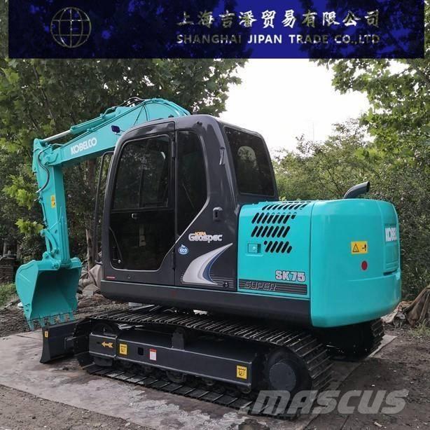 Kobelco SK 75 Väikeekskavaatorid 7t-12t