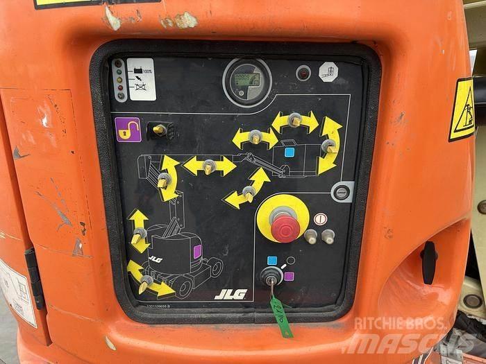 JLG E300AJP Muud tõstukid ja platvormid