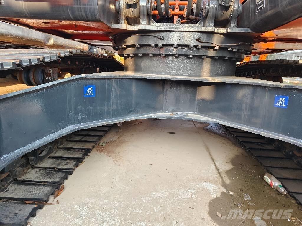 Doosan DX 225 LC-9C Roomikekskavaatorid