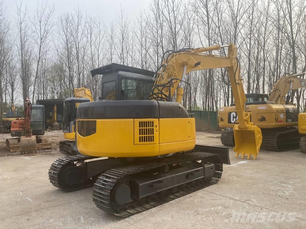 Komatsu PC128US Roomikekskavaatorid