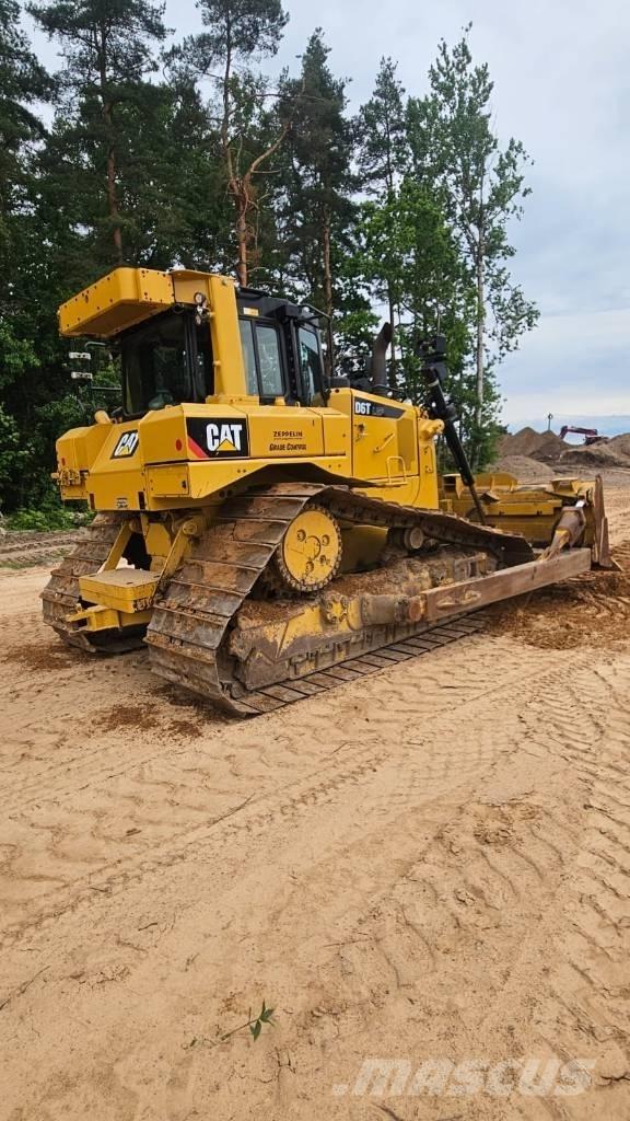 CAT D 6 T LGP Buldooserid