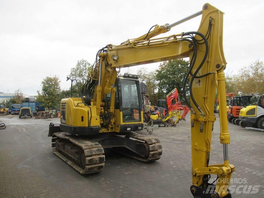 Komatsu PC138 US-8 Roomikekskavaatorid